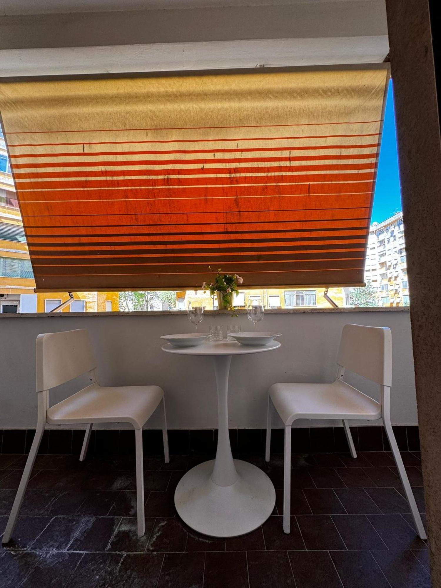Demetra Apartment - 30M From Metro A Lucio Sestio Екстериор снимка